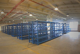 UUch warehouse at cloud
